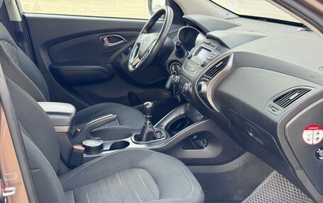 Hyundai ix35 I рестайлинг, 2014 год, 1 250 000 рублей, 15 фотография