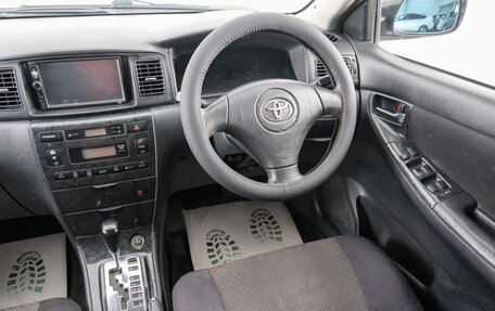 Toyota Corolla, 2004 год, 599 000 рублей, 10 фотография