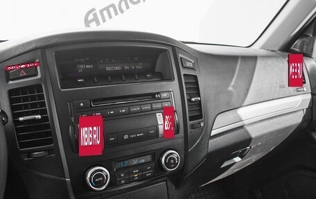 Mitsubishi Pajero IV, 2011 год, 2 000 000 рублей, 14 фотография