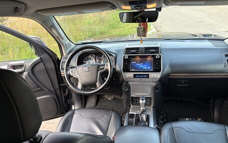 Toyota Land Cruiser Prado 150 рестайлинг 2, 2019 год, 5 000 000 рублей, 7 фотография