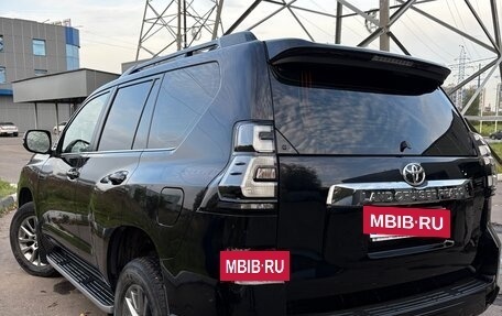 Toyota Land Cruiser Prado 150 рестайлинг 2, 2019 год, 5 000 000 рублей, 5 фотография