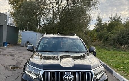 Toyota Land Cruiser Prado 150 рестайлинг 2, 2019 год, 5 000 000 рублей, 22 фотография