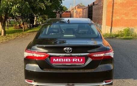 Toyota Camry, 2023 год, 3 400 000 рублей, 4 фотография