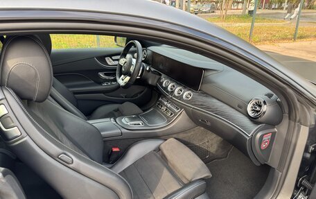 Mercedes-Benz E-Класс, 2018 год, 3 980 000 рублей, 13 фотография