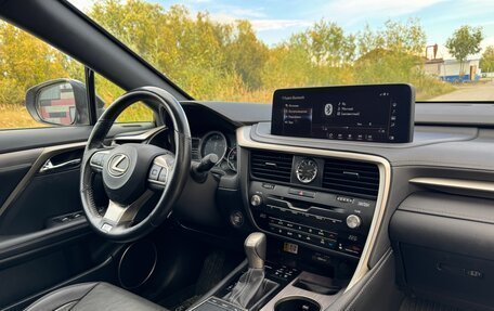 Lexus RX IV рестайлинг, 2019 год, 5 400 000 рублей, 11 фотография