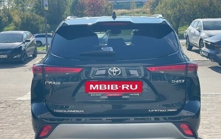 Toyota Highlander, 2025 год, 5 300 000 рублей, 6 фотография