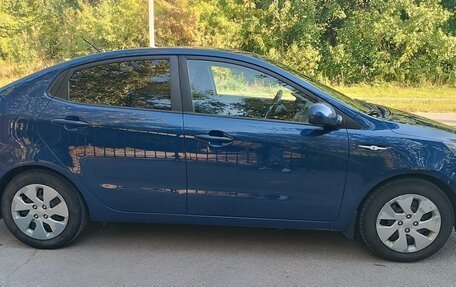 KIA Rio III рестайлинг, 2016 год, 840 000 рублей, 2 фотография