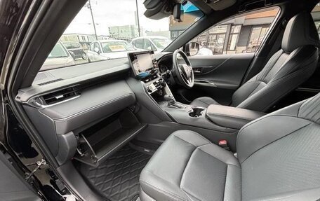 Toyota Harrier, 2022 год, 3 100 000 рублей, 20 фотография