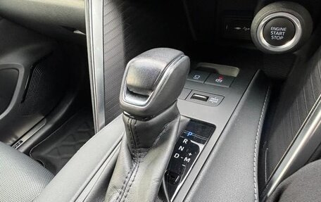 Toyota Harrier, 2022 год, 3 100 000 рублей, 23 фотография