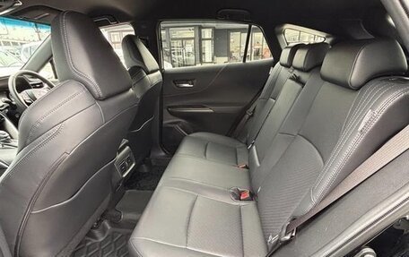 Toyota Harrier, 2022 год, 3 100 000 рублей, 30 фотография