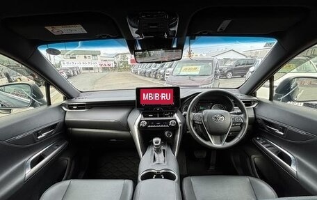 Toyota Harrier, 2022 год, 3 100 000 рублей, 11 фотография