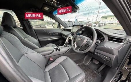 Toyota Harrier, 2022 год, 3 100 000 рублей, 16 фотография