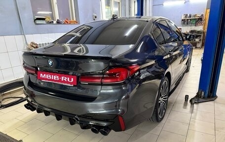BMW 5 серия, 2018 год, 3 750 000 рублей, 6 фотография