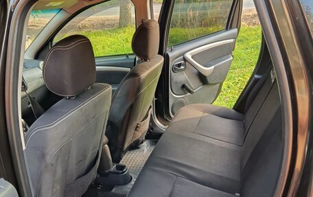 Renault Duster I рестайлинг, 2014 год, 850 000 рублей, 4 фотография