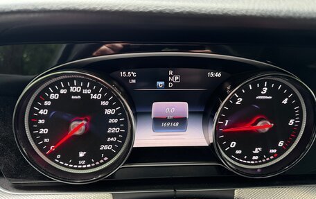 Mercedes-Benz E-Класс, 2019 год, 2 400 000 рублей, 10 фотография