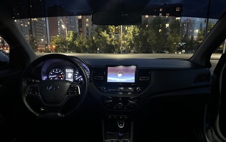 Hyundai Solaris II рестайлинг, 2021 год, 1 320 000 рублей, 10 фотография