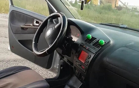 SEAT Ibiza II, 2001 год, 250 000 рублей, 1 фотография