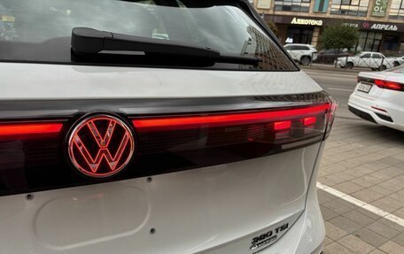 Volkswagen Tiguan, 2025 год, 4 890 000 рублей, 6 фотография