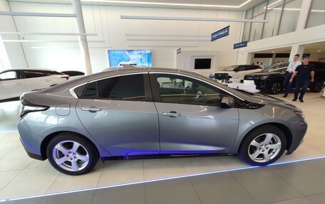 Chevrolet Volt II, 2018 год, 1 695 000 рублей, 4 фотография