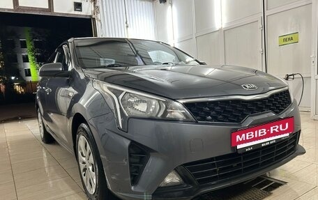KIA Rio IV, 2021 год, 1 600 000 рублей, 9 фотография