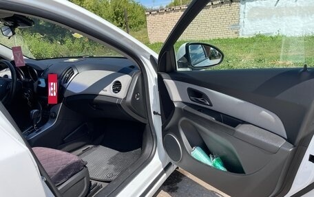 Chevrolet Cruze II, 2013 год, 750 000 рублей, 7 фотография