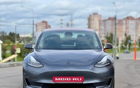 Tesla Model 3 I, 2019 год, 2 165 000 рублей, 2 фотография