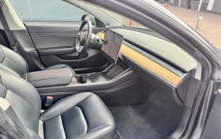 Tesla Model 3 I, 2019 год, 2 165 000 рублей, 9 фотография