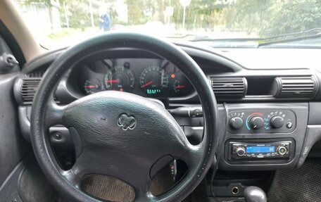 Dodge Stratus II, 2003 год, 190 000 рублей, 7 фотография