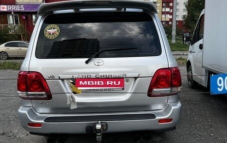 Toyota Land Cruiser 100 рестайлинг 2, 2006 год, 2 380 000 рублей, 4 фотография