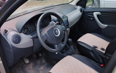 Renault Sandero I, 2013 год, 550 000 рублей, 5 фотография