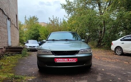 Opel Vectra B рестайлинг, 1997 год, 190 000 рублей, 2 фотография