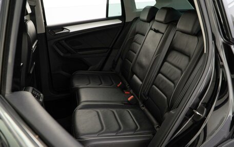 Volkswagen Tiguan II, 2018 год, 2 978 360 рублей, 9 фотография