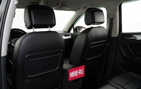 Volkswagen Tiguan II, 2018 год, 2 978 360 рублей, 11 фотография