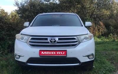 Toyota Highlander III, 2011 год, 1 850 000 рублей, 1 фотография
