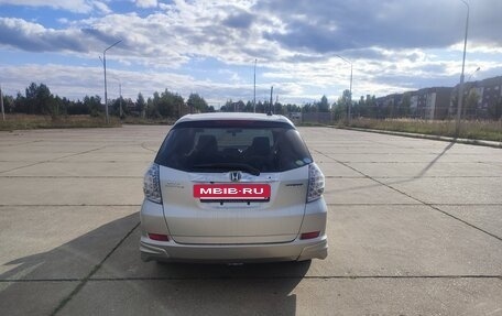 Honda Fit Shuttle I рестайлинг, 2011 год, 1 050 000 рублей, 3 фотография