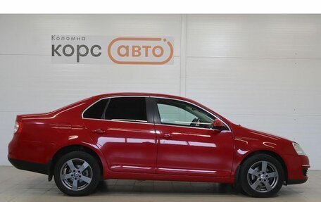 Volkswagen Jetta VI, 2008 год, 530 000 рублей, 4 фотография