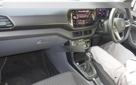 Volkswagen T-Cross I, 2020 год, 1 595 000 рублей, 21 фотография
