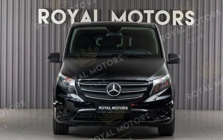 Mercedes-Benz Vito, 2023 год, 6 200 000 рублей, 2 фотография