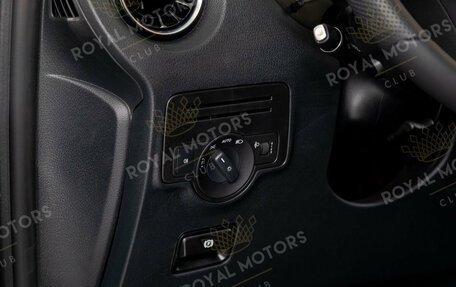 Mercedes-Benz Vito, 2023 год, 6 200 000 рублей, 9 фотография