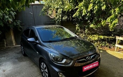 Hyundai Solaris II рестайлинг, 2013 год, 870 000 рублей, 1 фотография