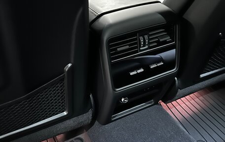 Porsche Cayenne III, 2024 год, 24 500 000 рублей, 16 фотография