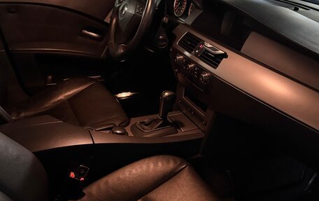 BMW 5 серия, 2006 год, 1 350 000 рублей, 11 фотография