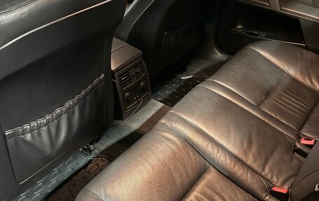 BMW 5 серия, 2006 год, 1 350 000 рублей, 13 фотография