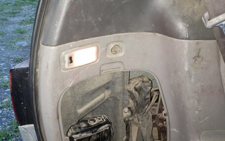 Toyota Estima III рестайлинг -2, 2002 год, 585 000 рублей, 31 фотография