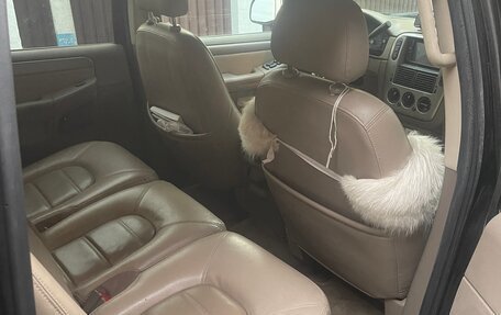 Ford Explorer III, 2003 год, 650 000 рублей, 13 фотография