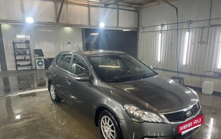 KIA cee'd I рестайлинг, 2011 год, 820 000 рублей, 29 фотография