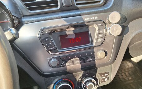KIA Rio III рестайлинг, 2011 год, 640 000 рублей, 9 фотография