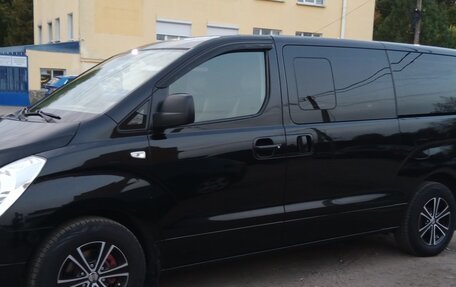 Hyundai Grand Starex Grand Starex I рестайлинг 2, 2012 год, 1 650 000 рублей, 8 фотография