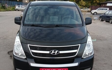 Hyundai Grand Starex Grand Starex I рестайлинг 2, 2012 год, 1 650 000 рублей, 3 фотография