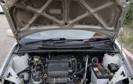 Toyota Platz, 2000 год, 270 000 рублей, 7 фотография